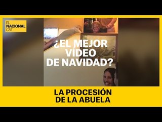 ¿EL MEJOR VÍDEO DE NAVIDAD? La original manera de bajar a la abuela por la escalera