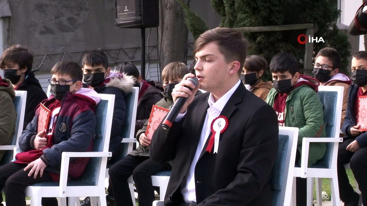 Milli şair Mehmet Akif Ersoy kabri başında anıldı