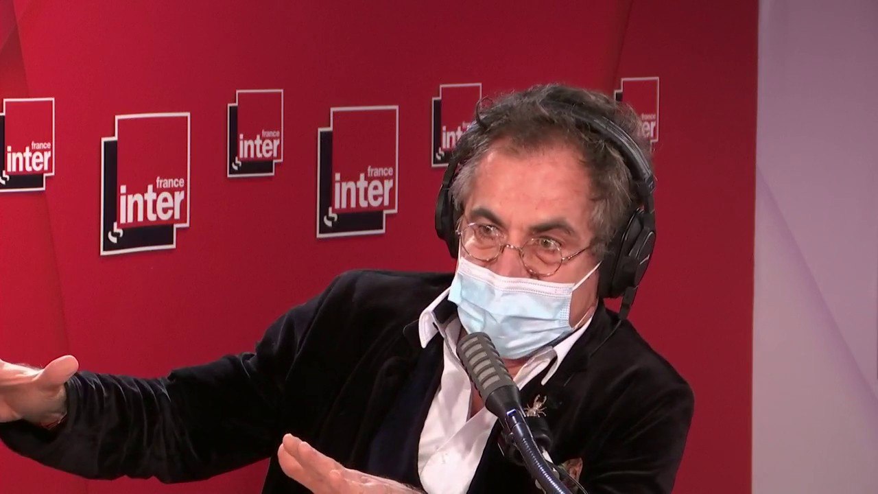 Étienne Klein : "Le chat de Schrödinger aide à montrer à l'échelle macroscopique ce qu'il se passe à l'échelle microscopique. Dans cette histoire on a un chat quantiquement décrit comme un chat vivant + un char mort."