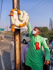 जटाशंकर व सिटी के नेमा समाज राम मंदिर क्षेत्र में हाईमास्ट लाइट का शुभारंभ