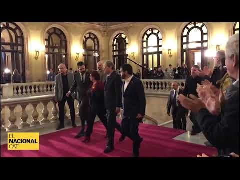 Torra, Torrent i Bassa pujant les escales del Parlament