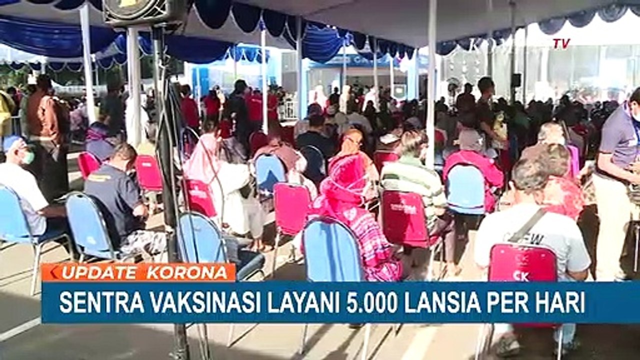 Lebih dari 5.000 Lansia Ikut Vaksinasi di Sentra Vaksin Istora Senayan Jakarta