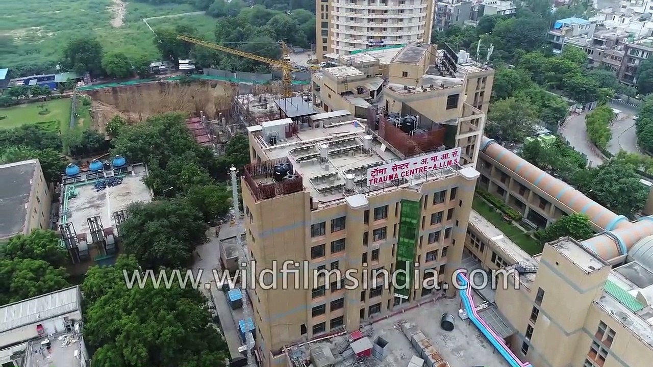 Medical AIIMS flyover - Fly over largest Delhi flyover, All India Institute and Ring Road