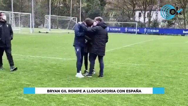 Bryan Gil rompe a llorar tras enterarse de su convocatoria con España