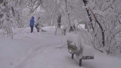 Colorado and Wyoming get heavy snowfall over the weekend