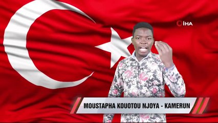 Yabancı uyruklu öğrenciler İstiklal Marşı'nı okudu