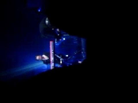 Concert-zenith-lille-24fev2008 J'envoie valser