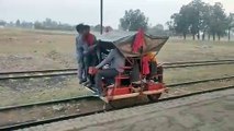 रेलवे की तकनीकी टीम ने इंडो नेपाल बॉर्डर नेपालगंज रोड स्टेशन का किया औचक निरीक्षण