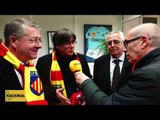 Així ha estat la visita de Carles Puigdemont a l'estadi de la USAP, a Perpinyà