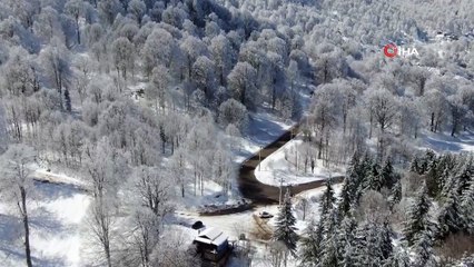 Kar yağışı kayakseverleri yeniden pistlere döktü