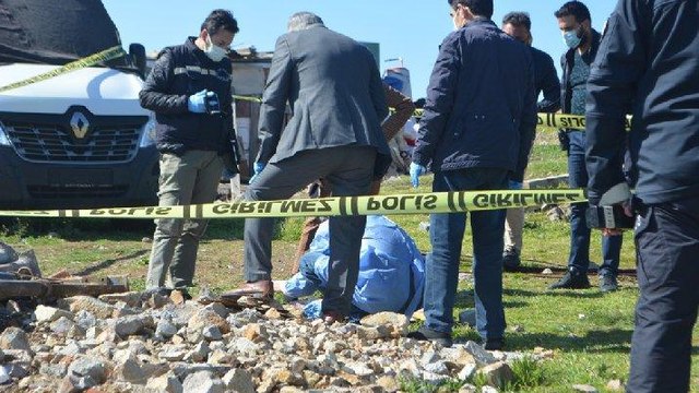 Boş arazideki poşetten ‘vahşet’ çıktı