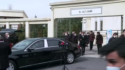 Cumhurbaşkanı Erdoğan cuma namazı sonrası gazetecilerin sorularını cevapladı