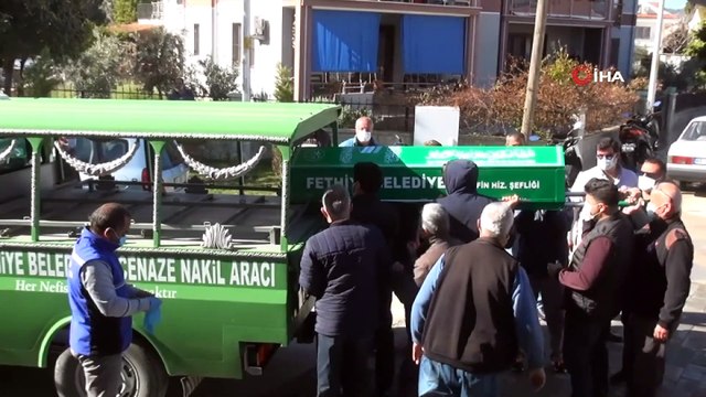 Türk Halk Müziği Sanatçısı Ahmet Günday, Fethiye'de toprağa verildi