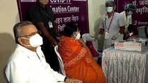 कृषि मंत्री चौबे और पूर्व CM डॉ. रमन ने पत्नी संग लगवाई कोरोना वैक्सीन, फिर लोगों से की ये अपील