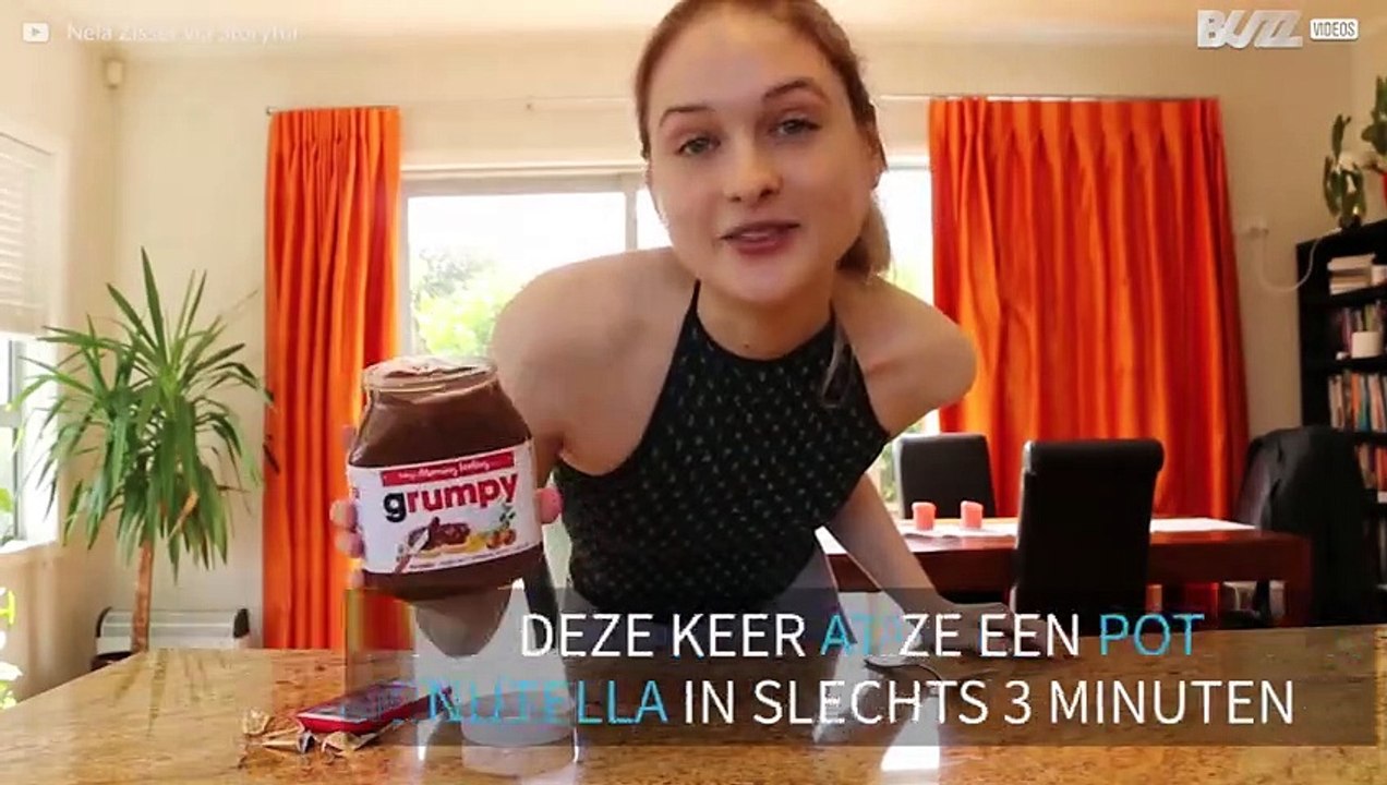 Nutella Pot Challenge: eet een pot Nutella leeg in drie minuten!