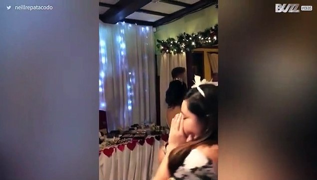 Bruidsboeket veroorzaakt spanning tijdens bruiloft!