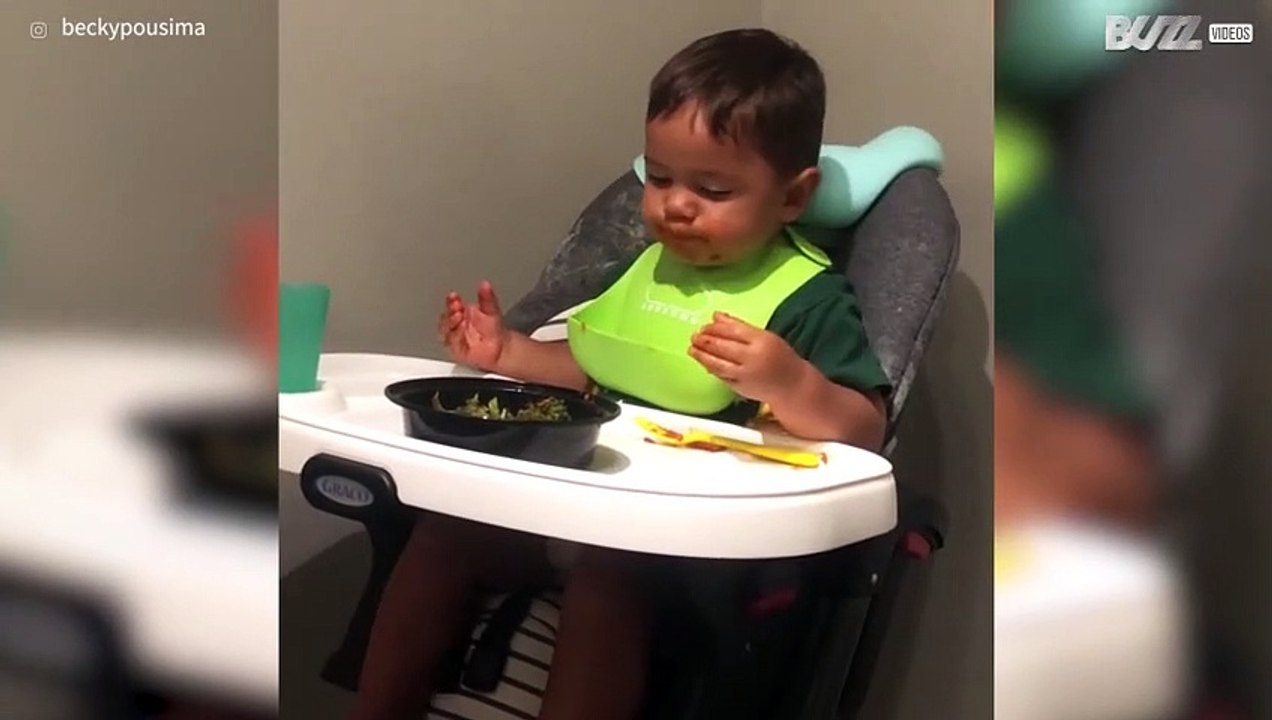 [TRANSLATE] - Toddler falls asleep during mealtime