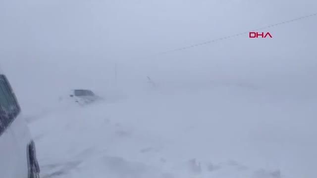 LLVAN TİPİDE MAHSUR KALANLARIN İMDADINA BÜYÜKŞEHİR BELEDİYESİ YETİŞTİ