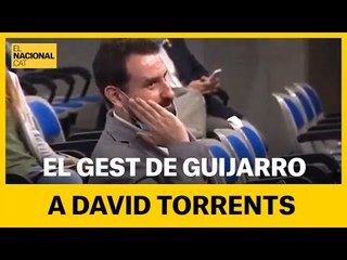 EL GEST DE GUIJARRO A DAVID TORRENTS
