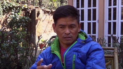 Nepal: Verzweifelt warten Sherpas auf Bergsteiger