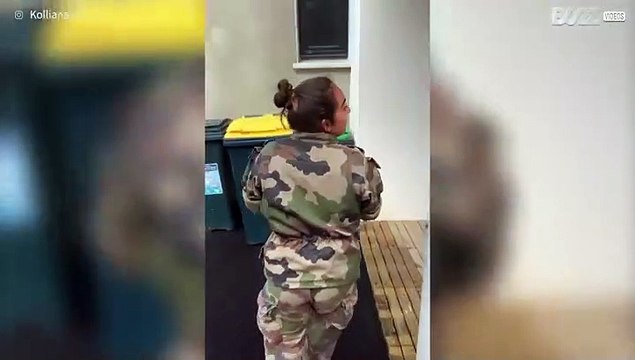 Jovem militar surpreende pai após missão no estrangeiro