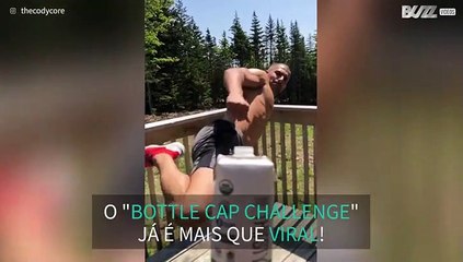 Uma nova maneira de fazer o desafio da tampa de garrafa!