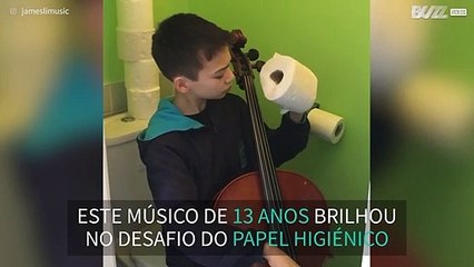 Jovem violoncelista arrasa desafio do papel higiénico