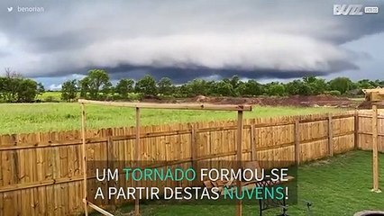 Início de tornado filmado no Arkansas