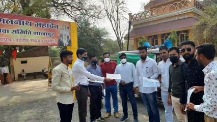 टीबी जागरूकता अभियान में लोगों को कर रहे जागरूक