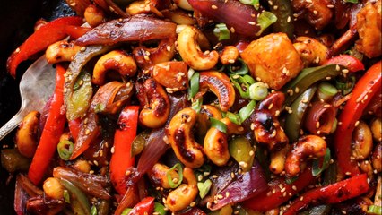 Any Veggie Can Go Into This Sweet & Sour Cashew Stir-Fry