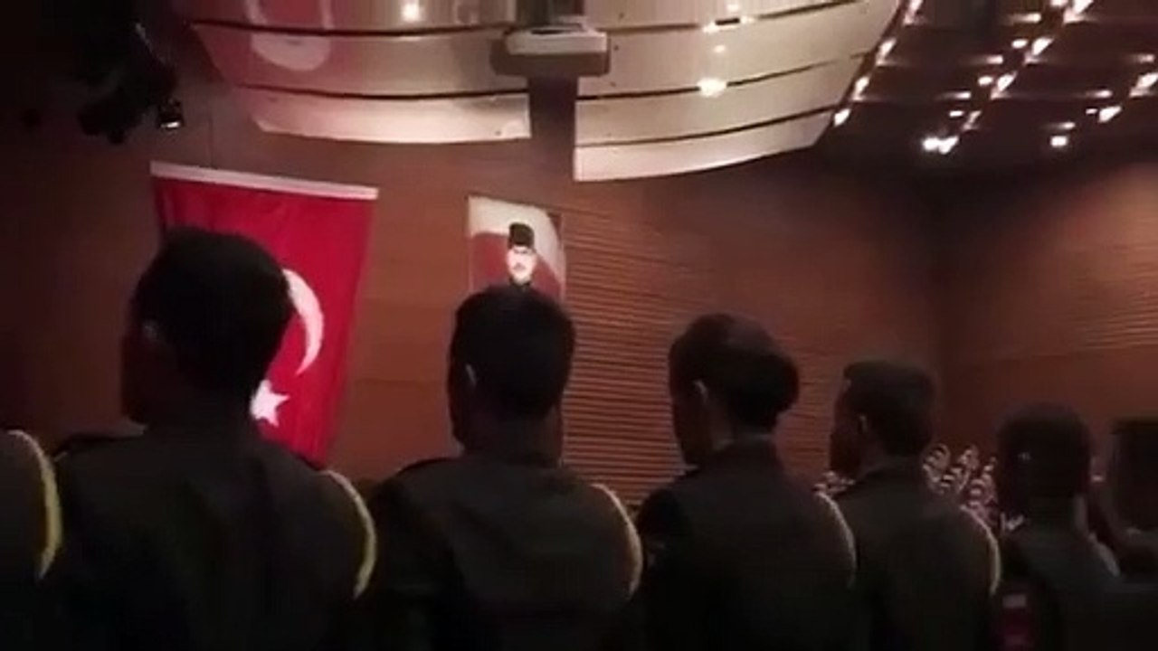 1283 İÇİMİZDE- BAŞ KOMUTAN  GAZİ MAREŞAL MUSTAFA KEMAL ATATÜRK