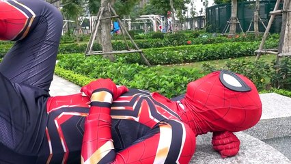 08.SPIDER-MAN IN REAL LIFE (Episode 3) The Magical Big Toe Người nhện bị đuổi, gặp Venom dở hơi