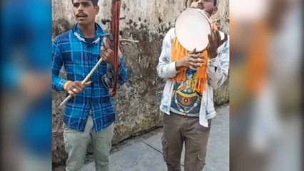 These Two 'Artists' Had Everyone Awestruck With Their Singing