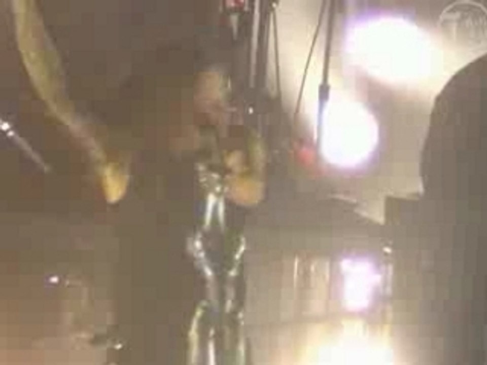 KoRn -Ass Itch @ Geneve 24-02-2008