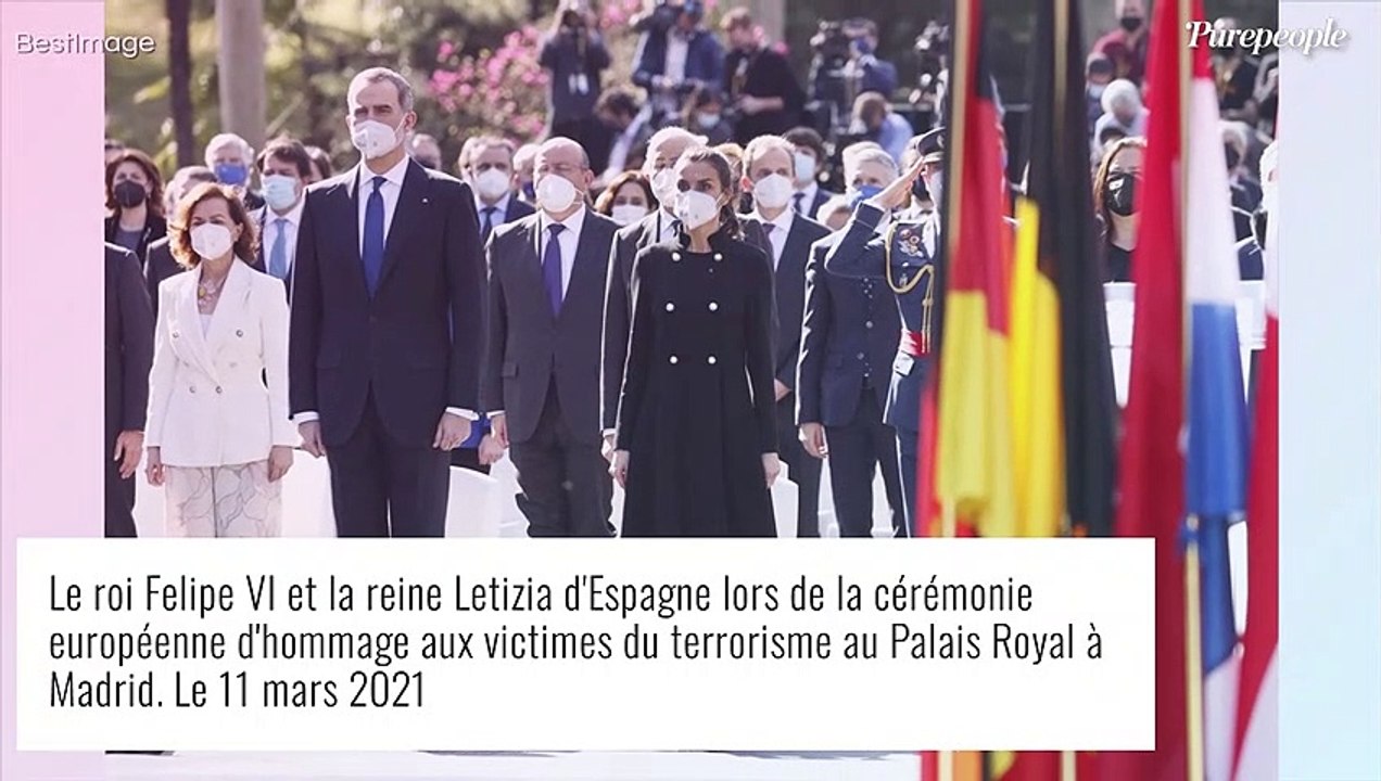 Letizia d'Espagne au palais avec Felipe : cuissardes et total-look noir pour une cérémonie hommage