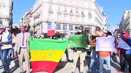 Concentración en Sol para visibilizar la "deriva antidemocrática" en Senegal