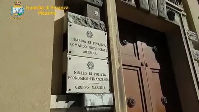 Messina - 35 chili di marijuana in un camion di frutta 2 arresti (13.03.21)