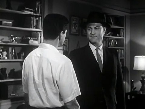 Man With a Camera, S2E10 - The Picture War , Classic TV Series, Charles Bronson