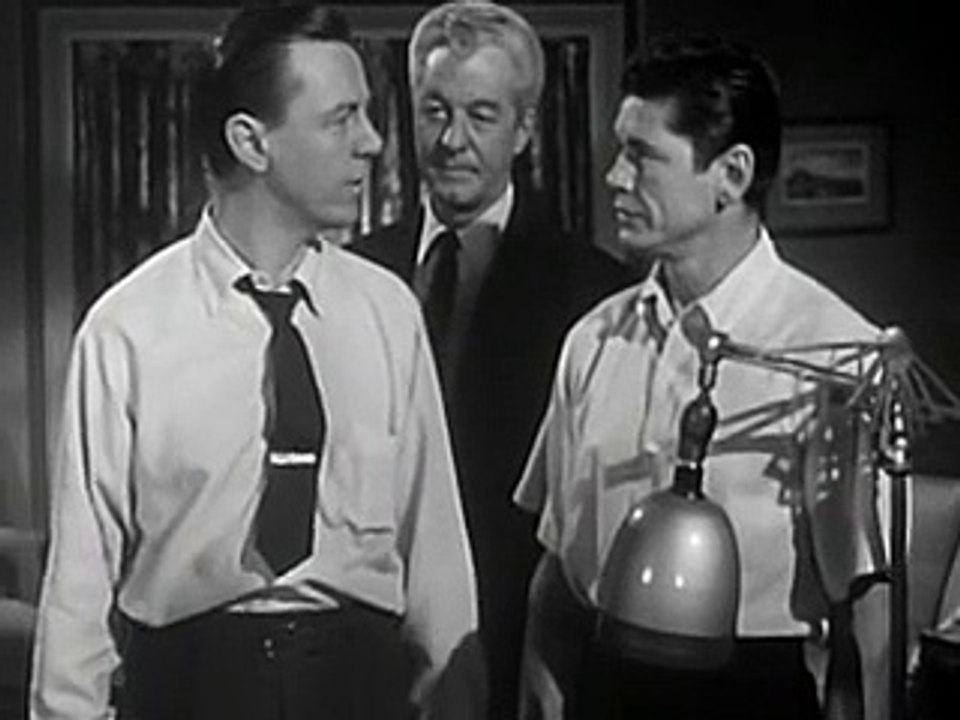 Man With a Camera S2E07 - Live Target, classic TV series with Charles Bronson