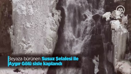 Beyaza bürünen Susuz Şelalesi ile Aygır Gölü sisle kaplandı