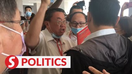 Ruckus breaks out at Perak DAP convention