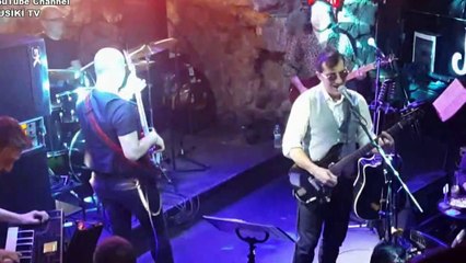 AYNA - Beni Köyümün Yağmurlarında Yıkasınlar (Konser/Canlı) @Holly Stone