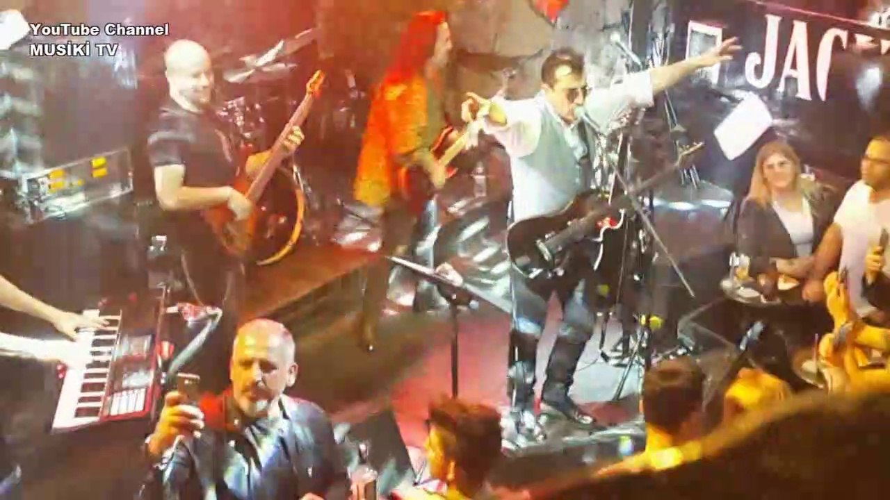 AYNA - Severek Ayrılanlar (Konser/Canlı) @Holly Stone