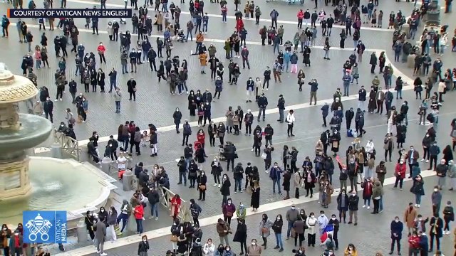Pope Francis leads Angelus after Mass for Filipinos