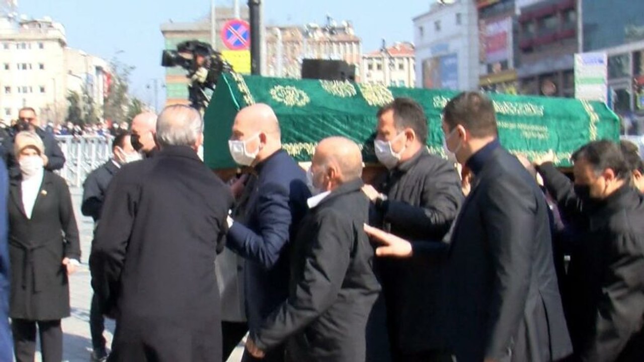 Süleyman Soylu’nun annesi Servet Soylu son yolculuğuna uğurlandı