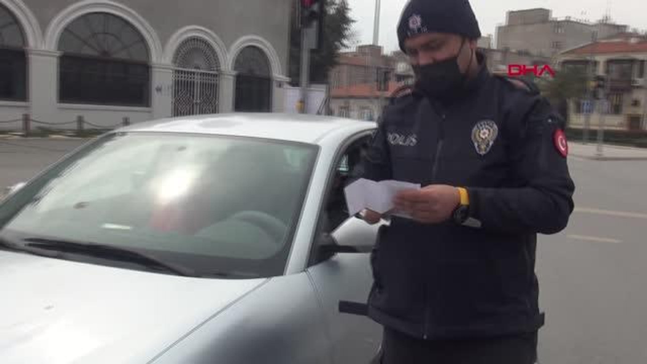 Son dakika haberi | İZMİR İzmir'de sokağa çıkma kısıtlaması denetimleri sıklaştırıldı