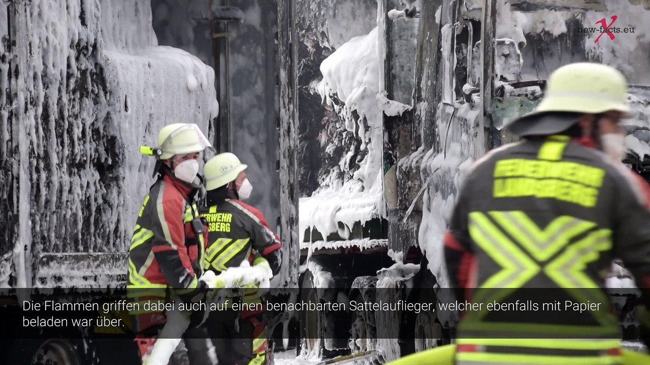 A96 - lechwiesen süd | papier-lkw in vollbrand