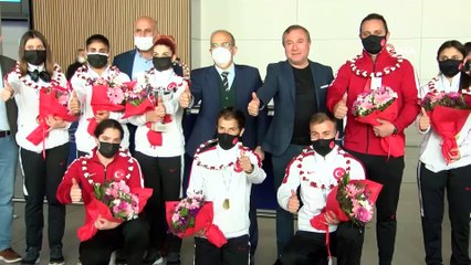 Avrupa Şampiyonu özel sporcular yurda döndü
