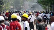 مقتل 18 متظاهرا في بورما والمجموعة العسكرية تفرض الأحكام العرفية في بلدتين