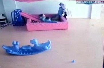 Son dakika... 5 yaşındaki çocuk eğitim gördüğü kreşte öğretmeni tarafından darp edildi